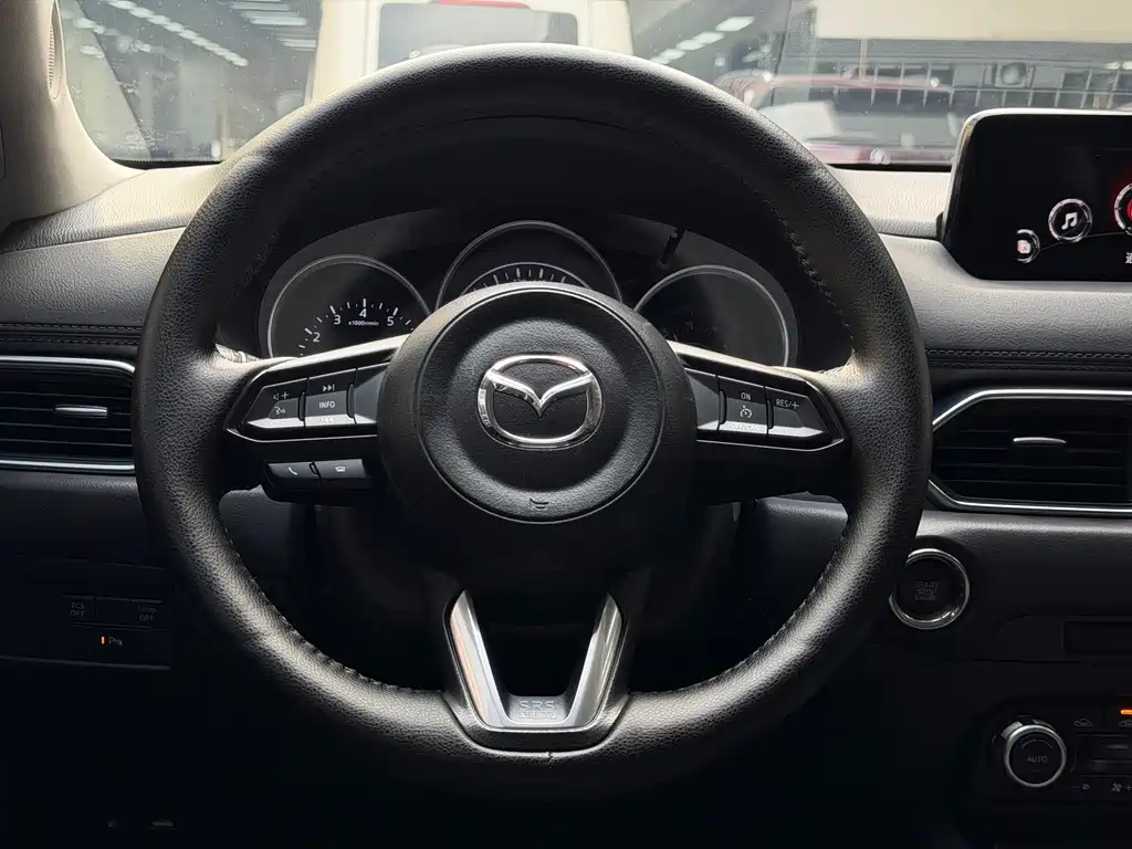 Mazda CX-5 2018 — фото 6