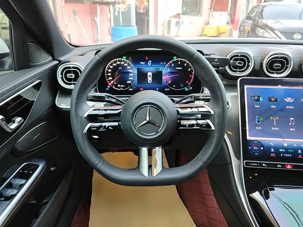 Mercedes-Benz C-Class 2023 — фото 11