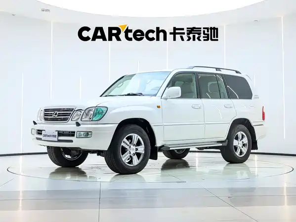 Lexus LX 2005
