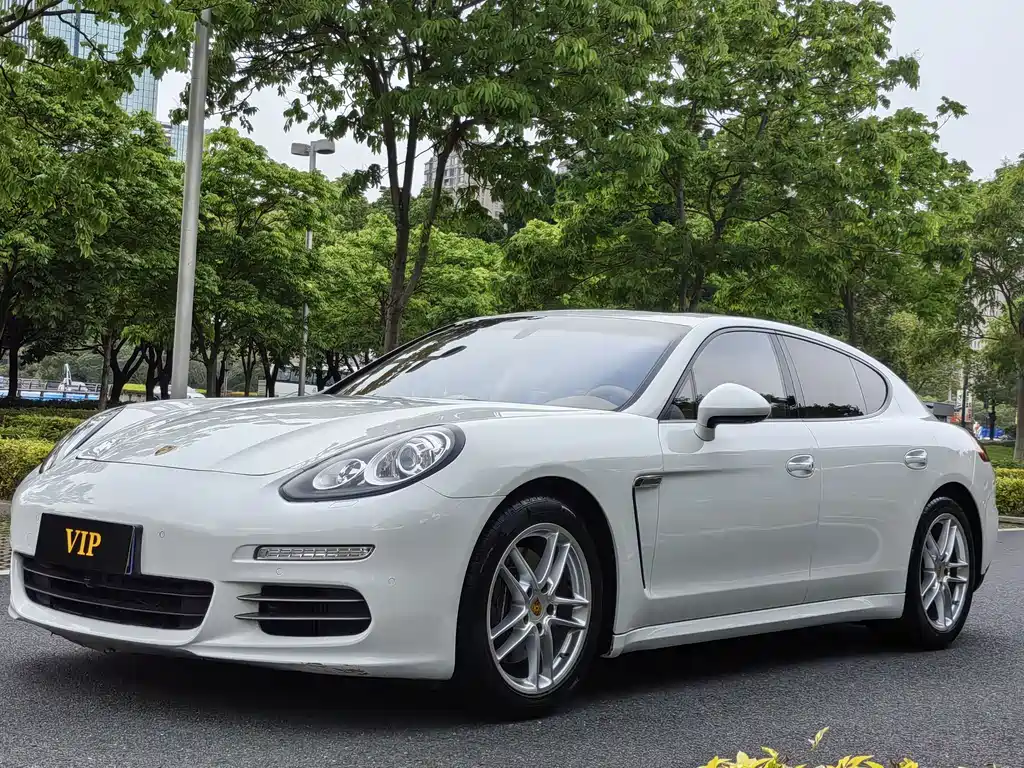 Porsche Panamera 2014
