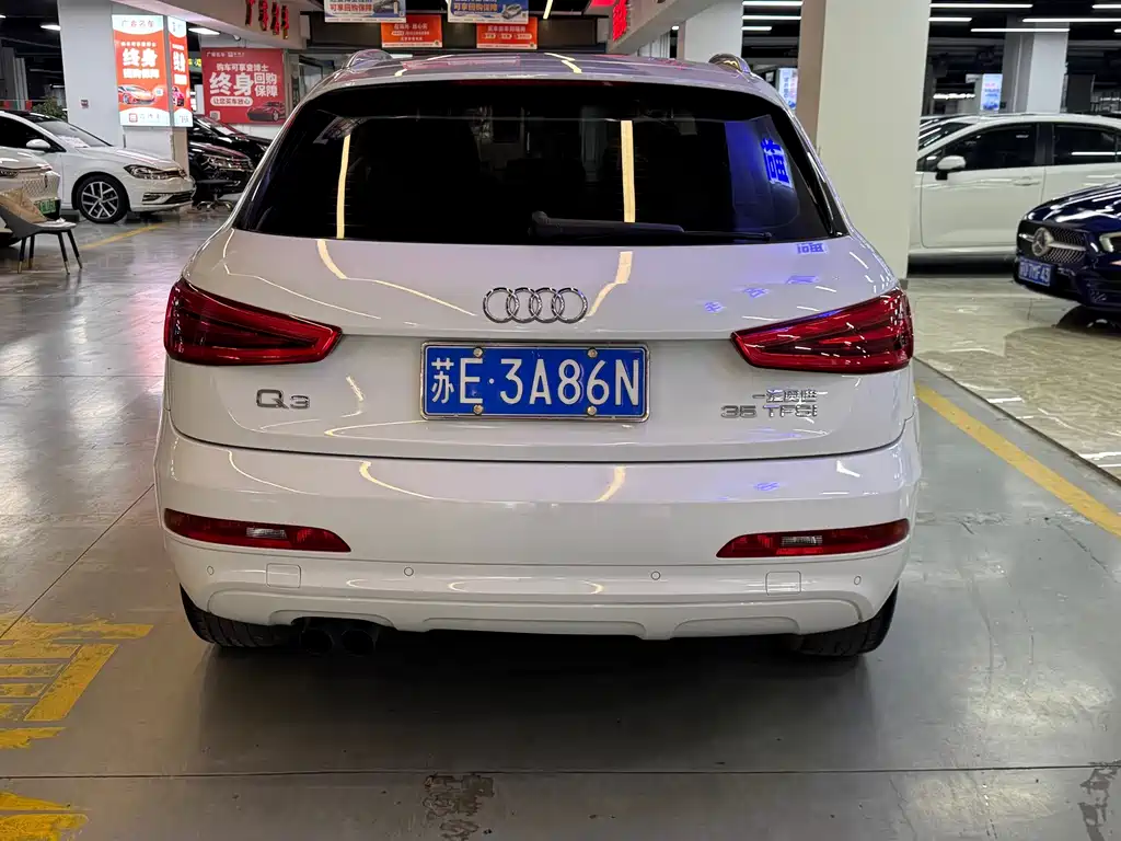 Audi Q3 2015 — фото 7