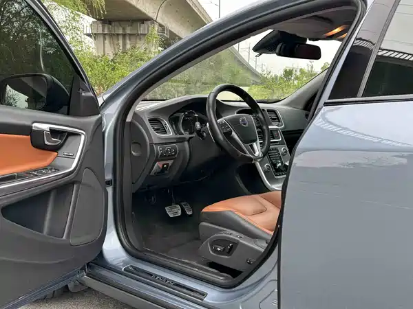 Volvo S60 2016