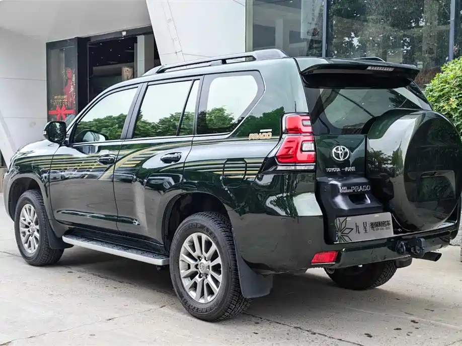 Toyota Prado 2019 — фото 2