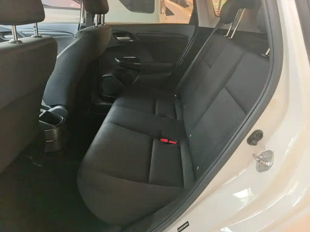 Honda Fit 2018 — фото 17