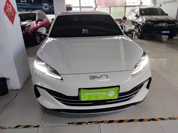 BYD Seal 06 2025