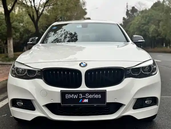 BMW 3 Series GT 2019
