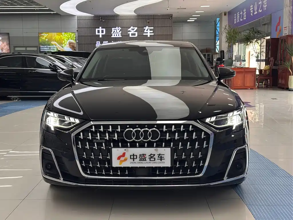 Audi A8 2023