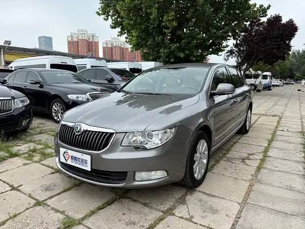 Skoda Superb 2013