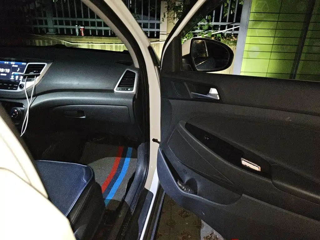 Hyundai Tucson 2017 — фото 21