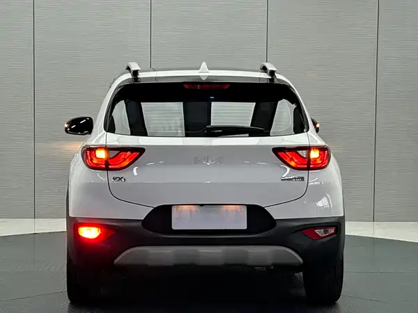 Kia KX1 2021