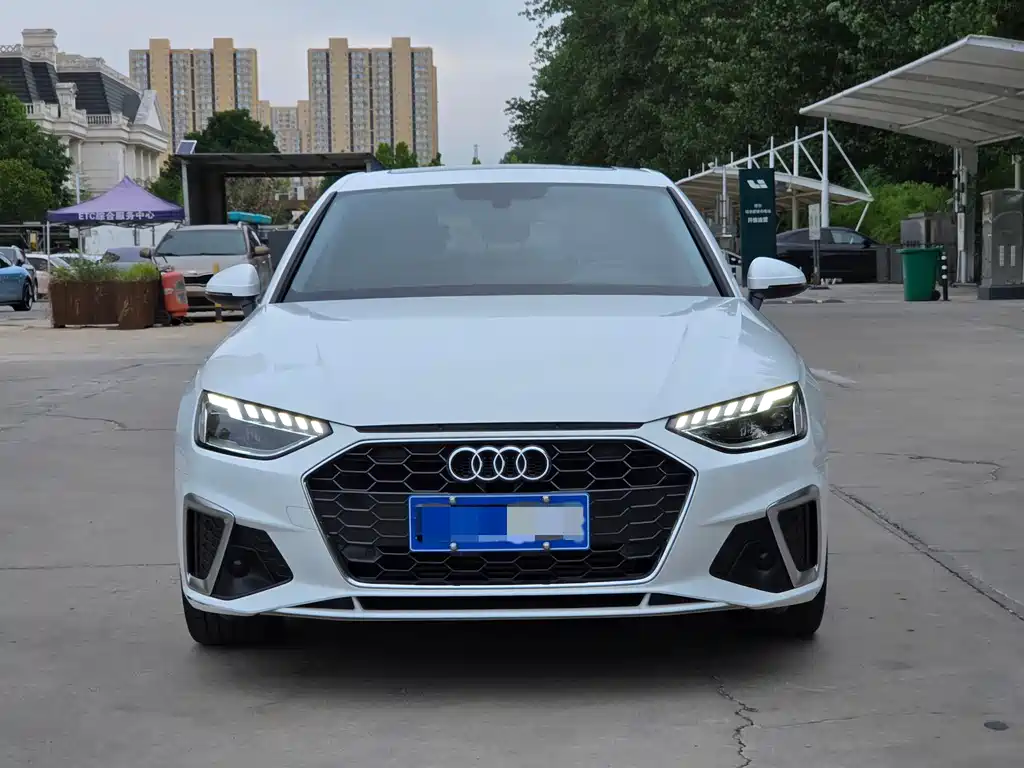 Audi A4L 2022