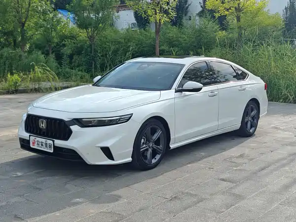 Honda Inspire 2023