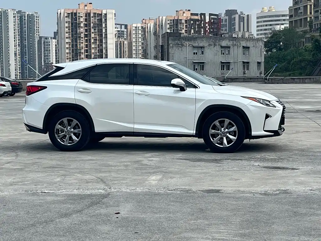 Lexus RX 2018 — фото 4