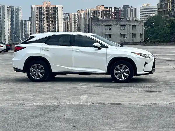 Lexus RX 2018