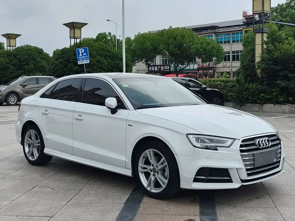 Audi A3 2021
