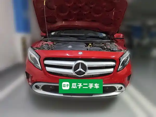 Mercedes-Benz GLA 2016