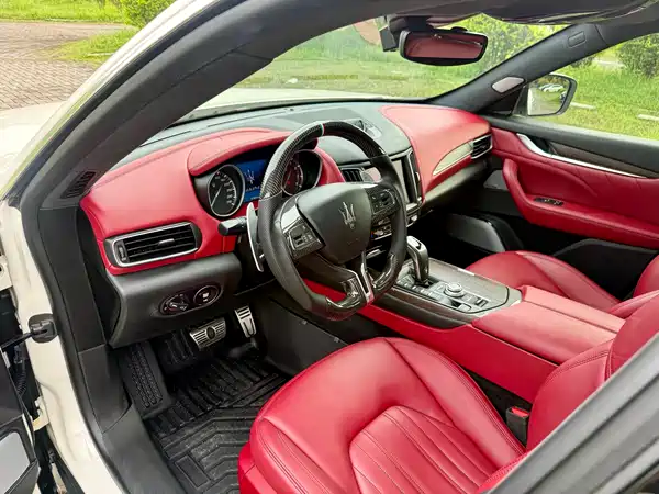 Maserati Levante 2019