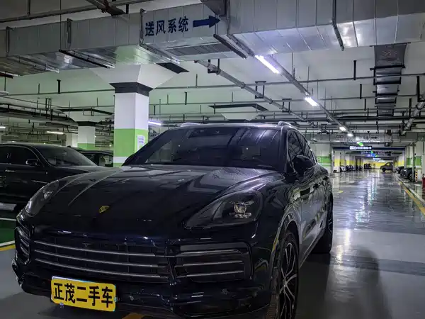 Porsche Cayenne 2023