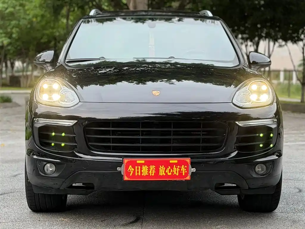 Porsche Cayenne 2016 — фото 2