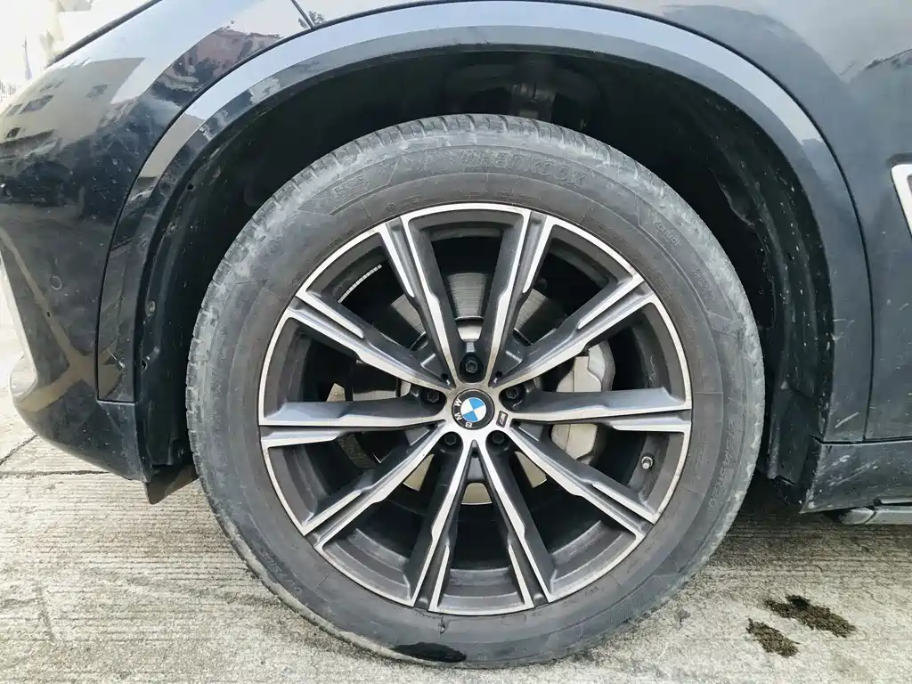 BMW X5 2023 — фото 18
