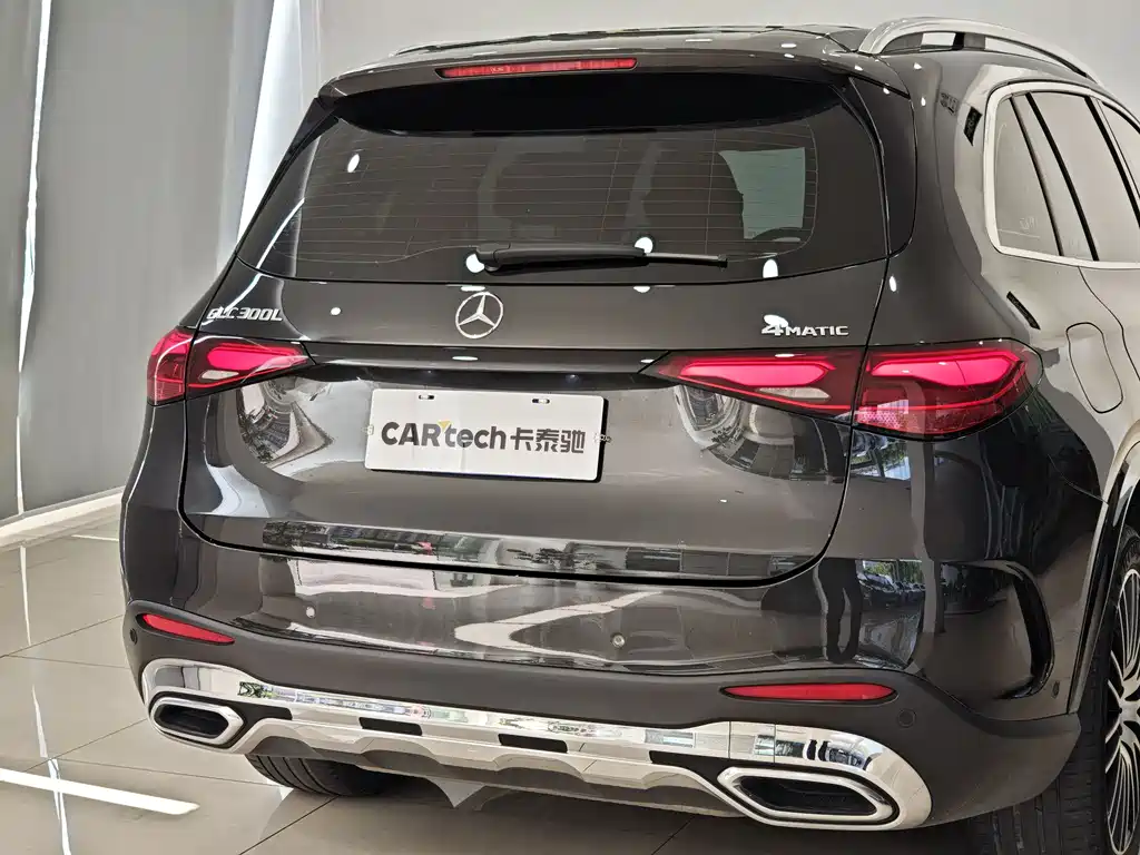 Mercedes-Benz GLC 2023 — фото 24