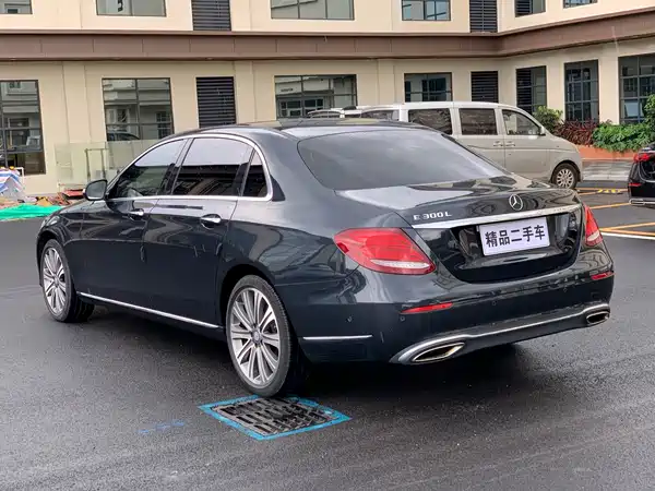 Mercedes-Benz E-Class 2017