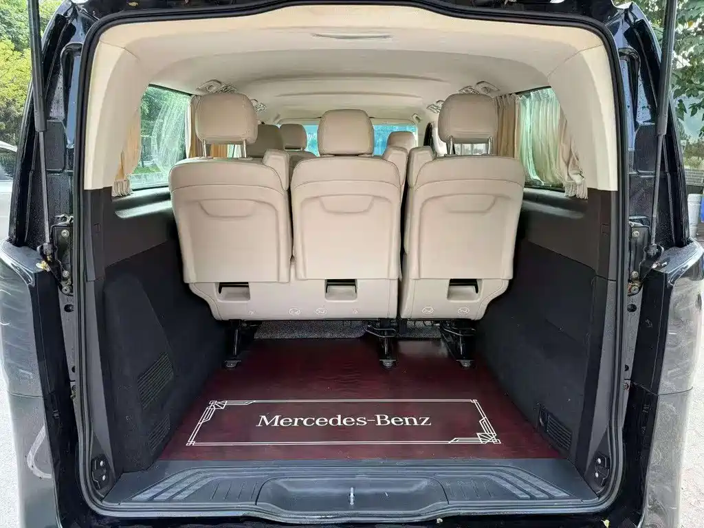 Mercedes-Benz Vito 2022 — фото 9