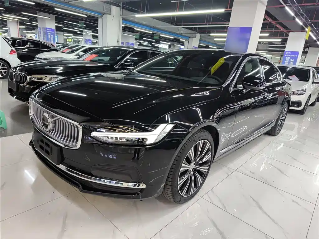 Volvo S90 2025 — фото 1