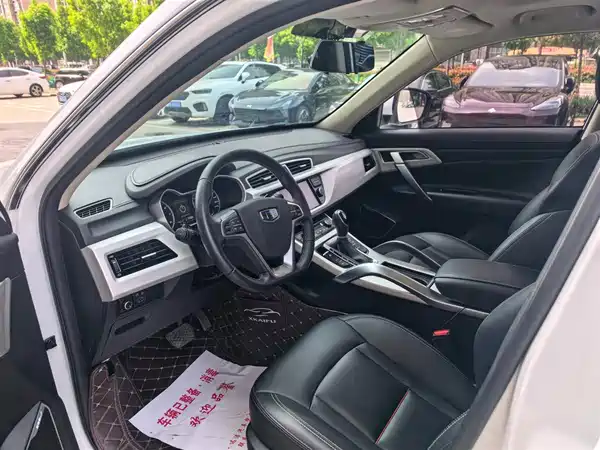 Geely Boyue 2018