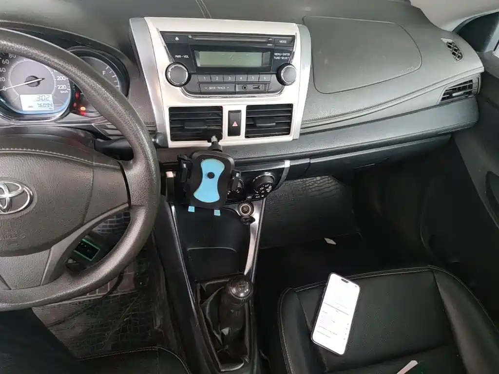 Toyota Vios 2016 — фото 10