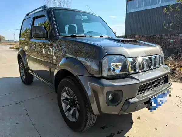 Suzuki Jimny 2015
