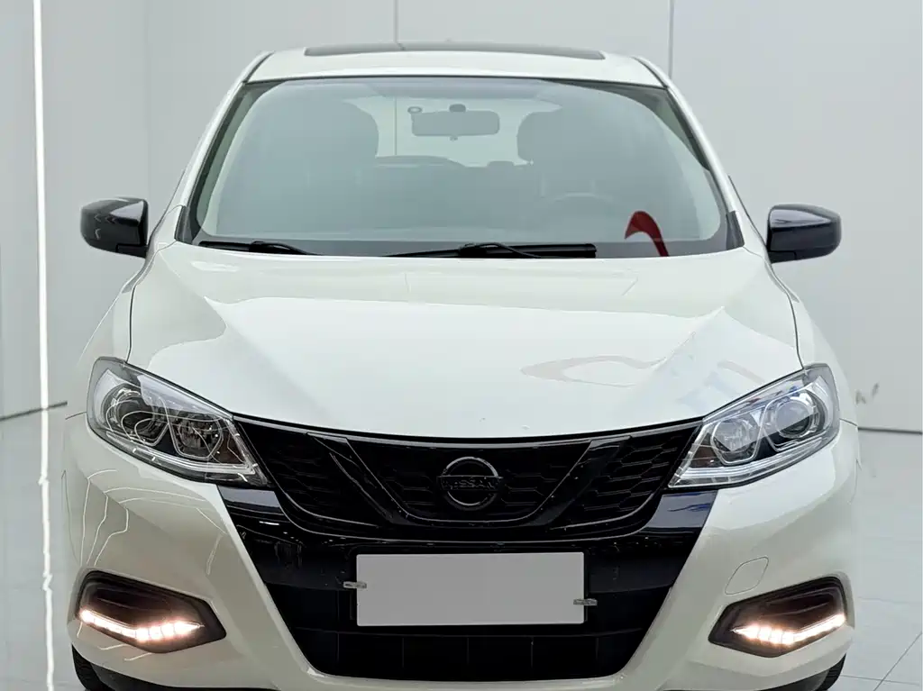 Nissan Tiida 2020 — фото 3