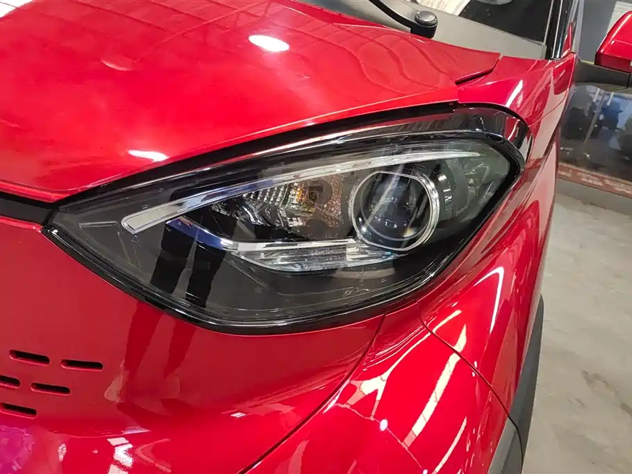 Baojun E100 2020