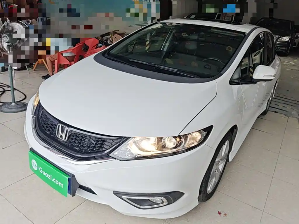 Honda Jade 2015 — фото 1