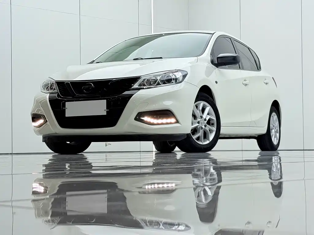 Nissan Tiida 2020 — фото 2