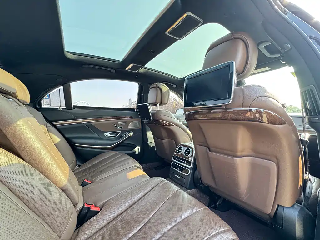 Mercedes-Benz S-Class 2016 — фото 11