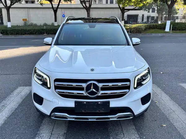 Mercedes-Benz GLB 2021