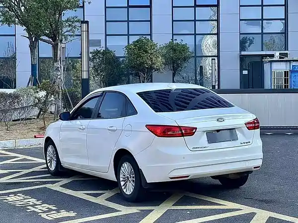 Ford Escort 2015