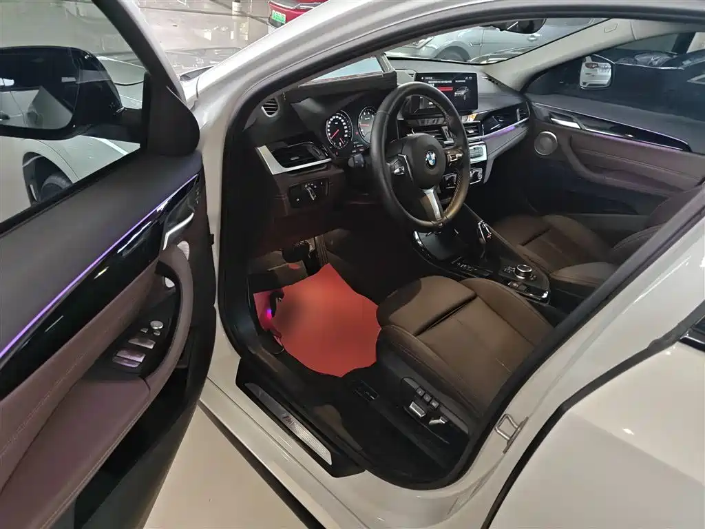 BMW X2 2023 — фото 12