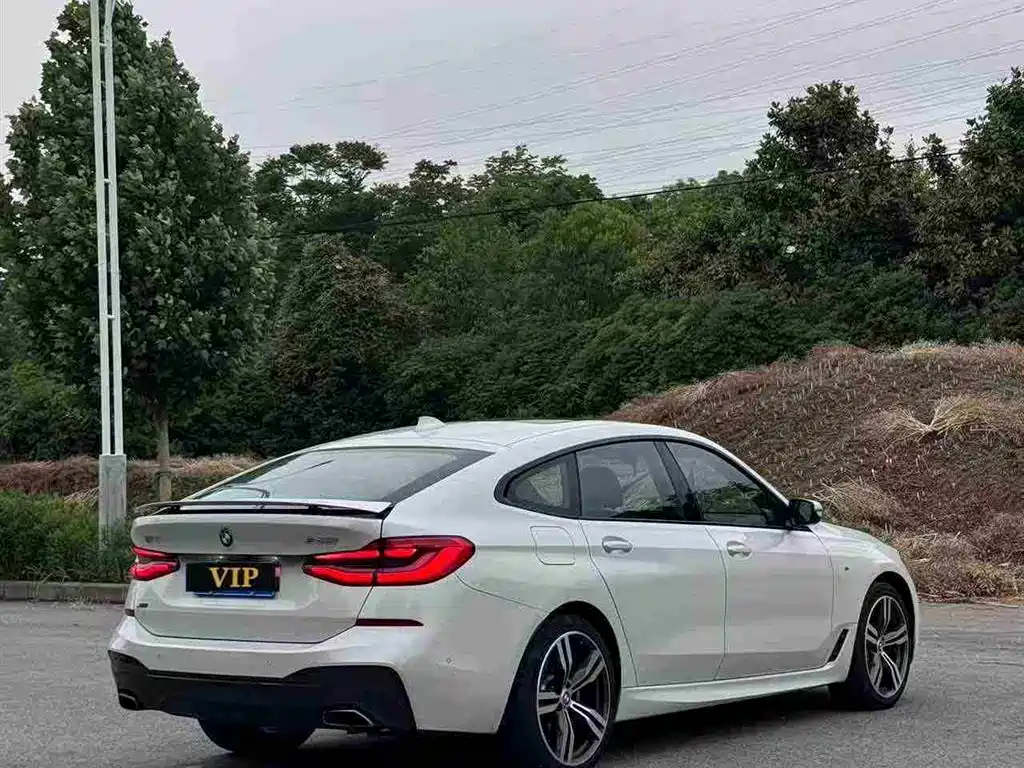 BMW 6 Series GT 2018 — фото 3