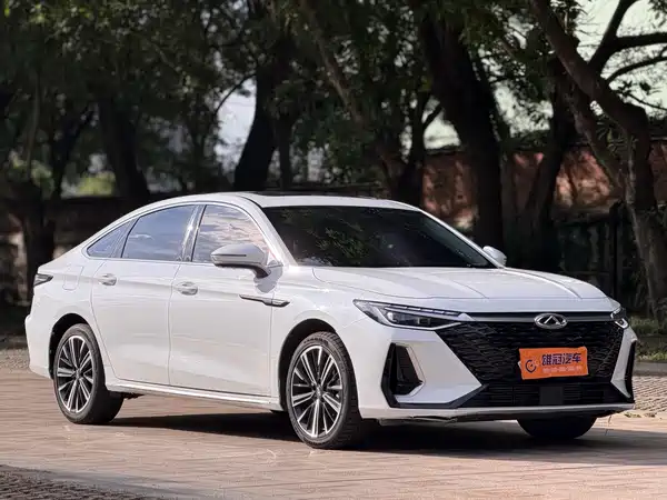 Chery Arrizo 8 2025