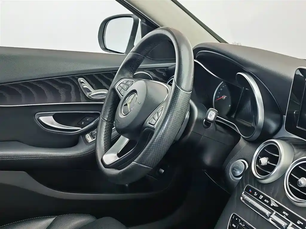 Mercedes-Benz C-Class 2017 — фото 22
