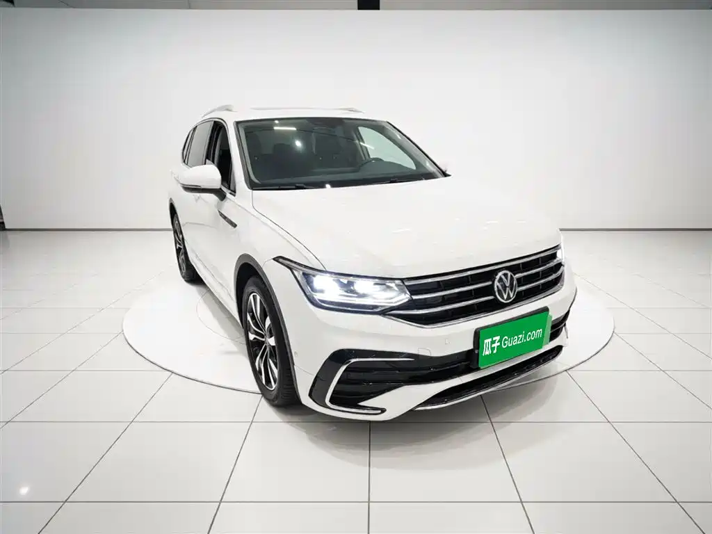Volkswagen Tiguan L 2022 — фото 4