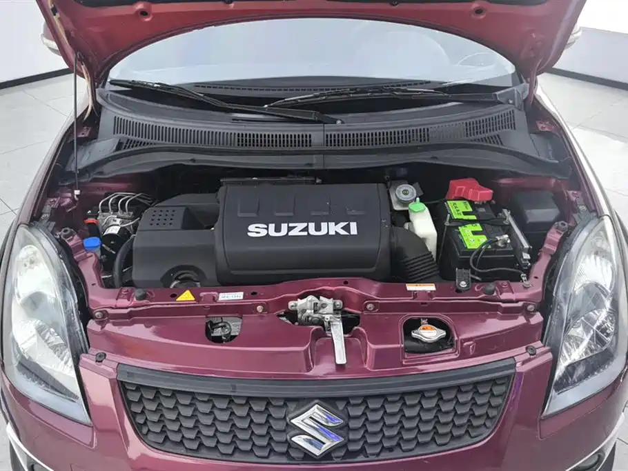 Suzuki Swift 2017 — фото 10