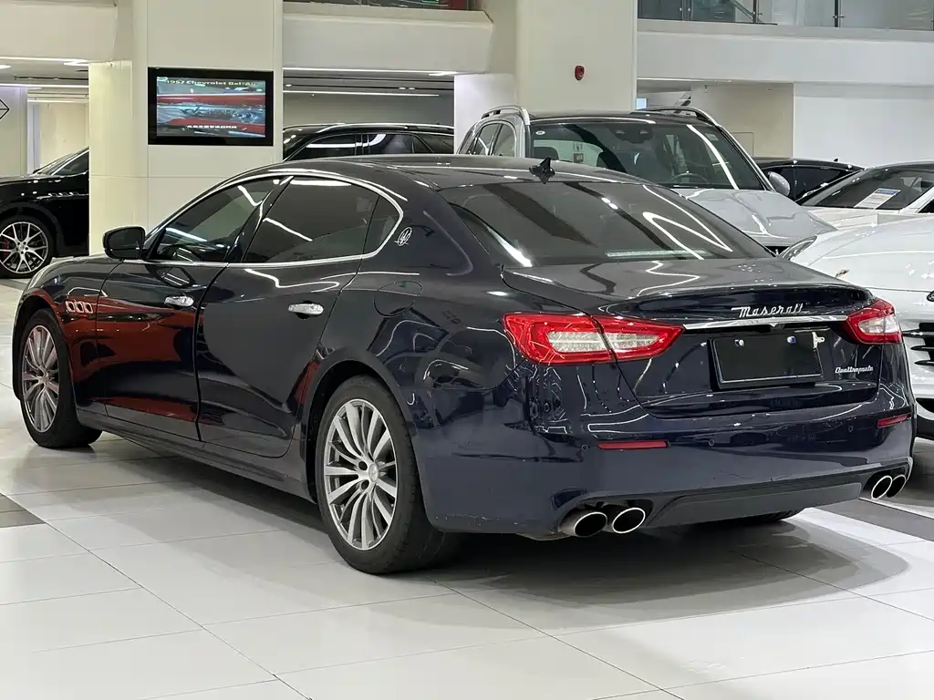 Maserati Quattroporte 2019 — фото 12