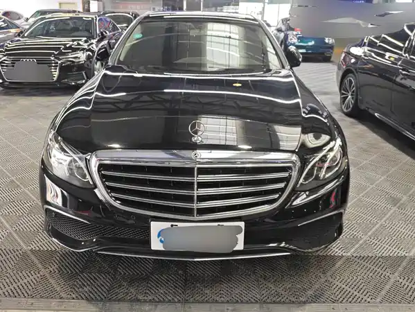 Mercedes-Benz E-Class 2019