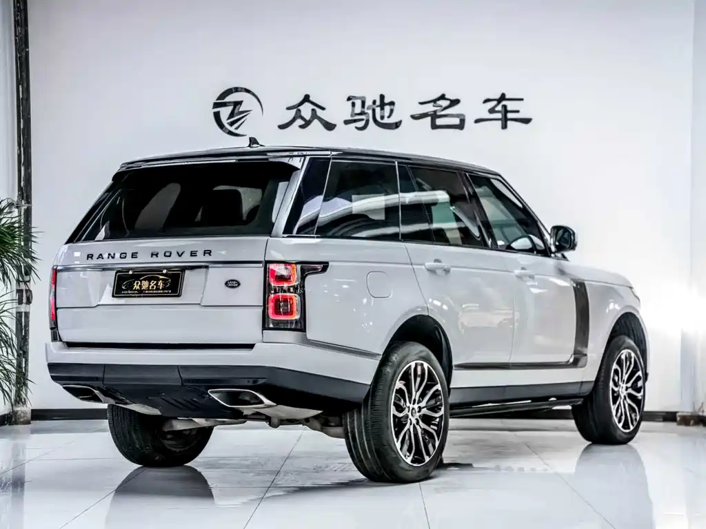 Land Rover Range Rover 2015 — фото 10