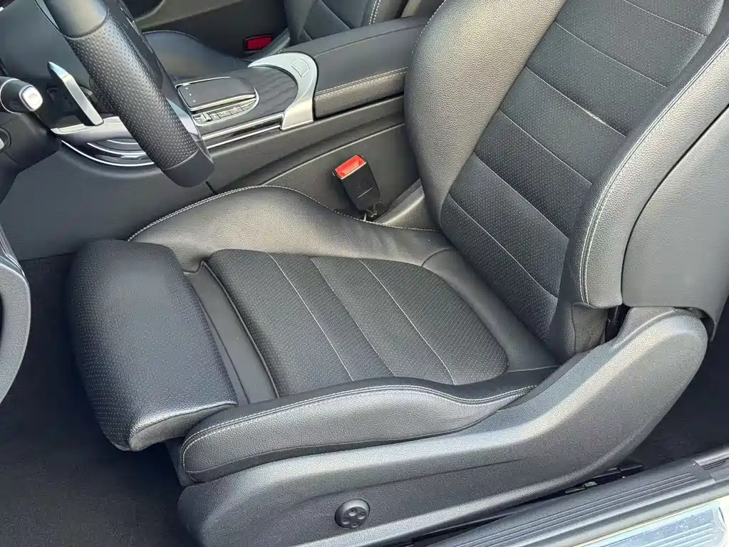 Mercedes-Benz C-Class 2019 — фото 18