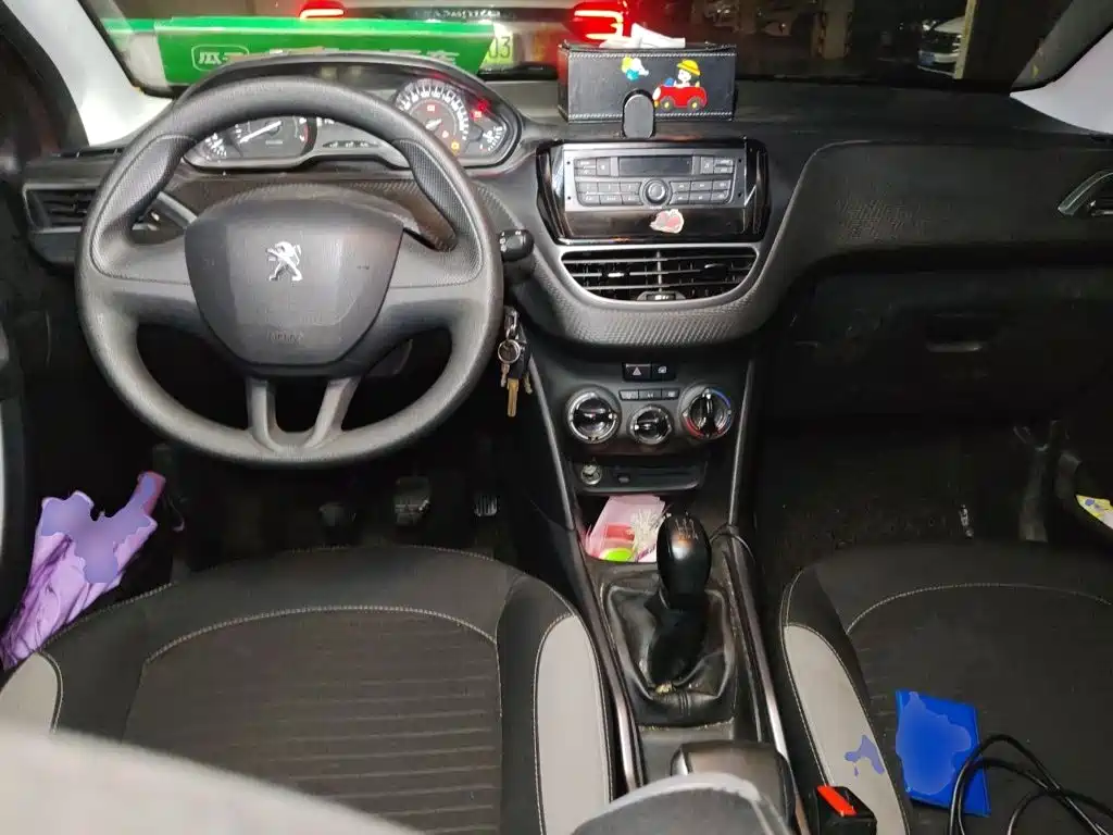 Peugeot 2008 2015