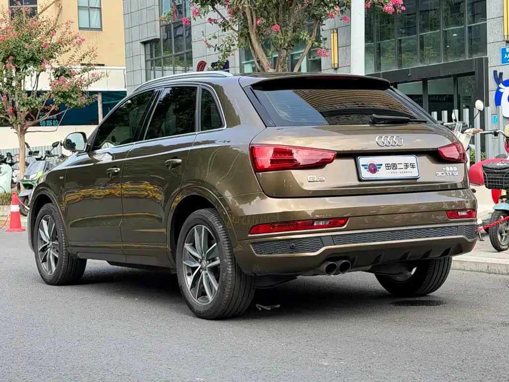 Audi Q3 2019 — фото 4
